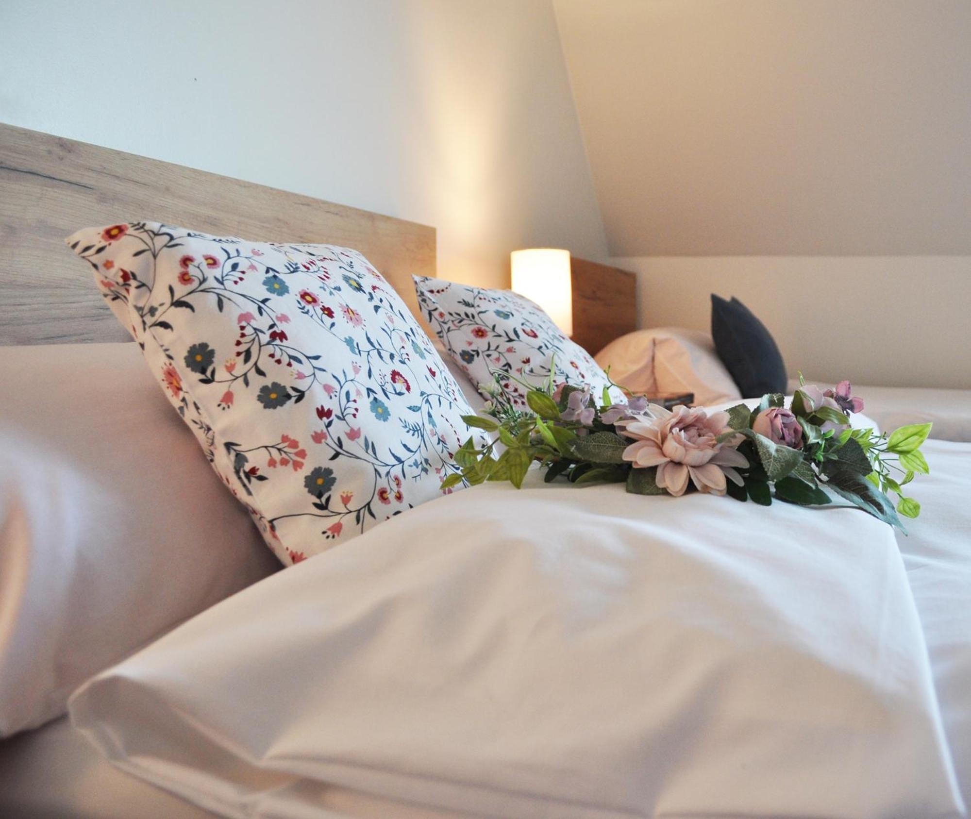 Pokoje Goscinne Uanny Nowy Targ Ngoại thất bức ảnh